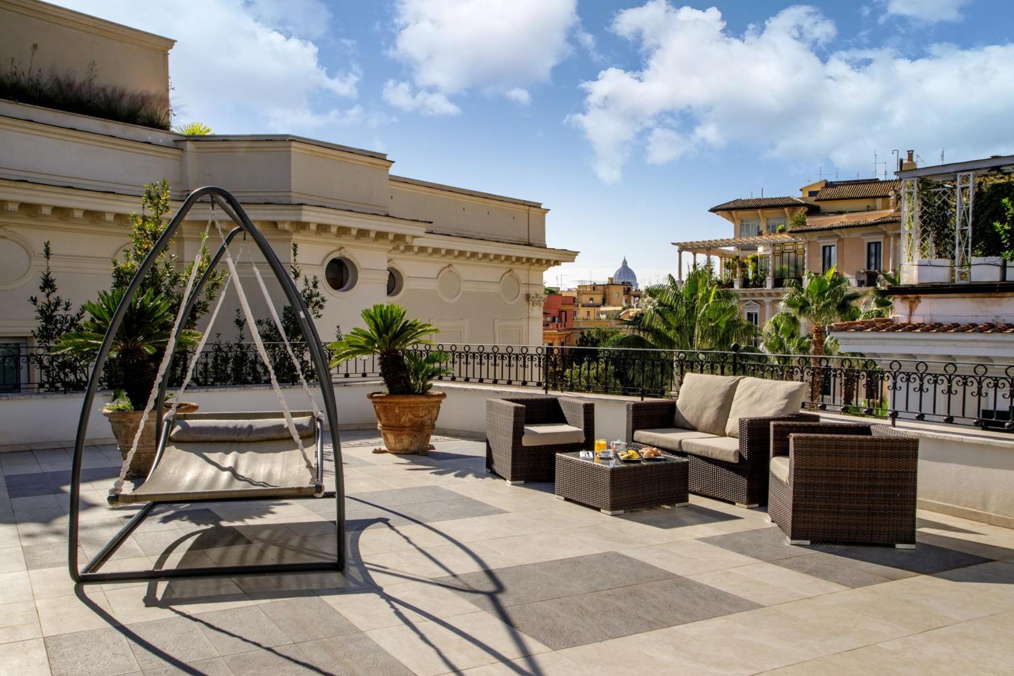 Donna Laura Palace By Omnia Hotels Rome Exterior photo